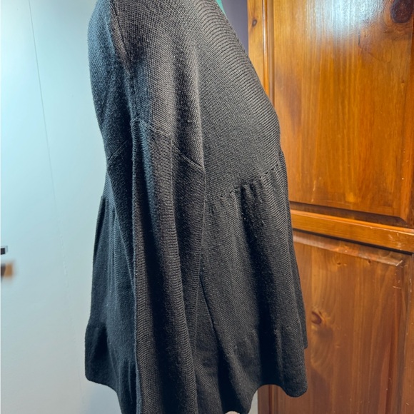 Nine West Black V-Neck Button-Front Sweater Cardigan Sz. Large - Picture 8 of 9